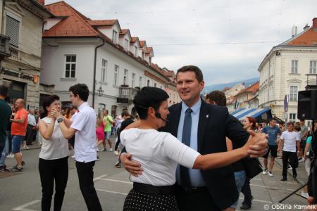 Po dveh letih Kamnik danes v znamenju maturantske četvorke (63)